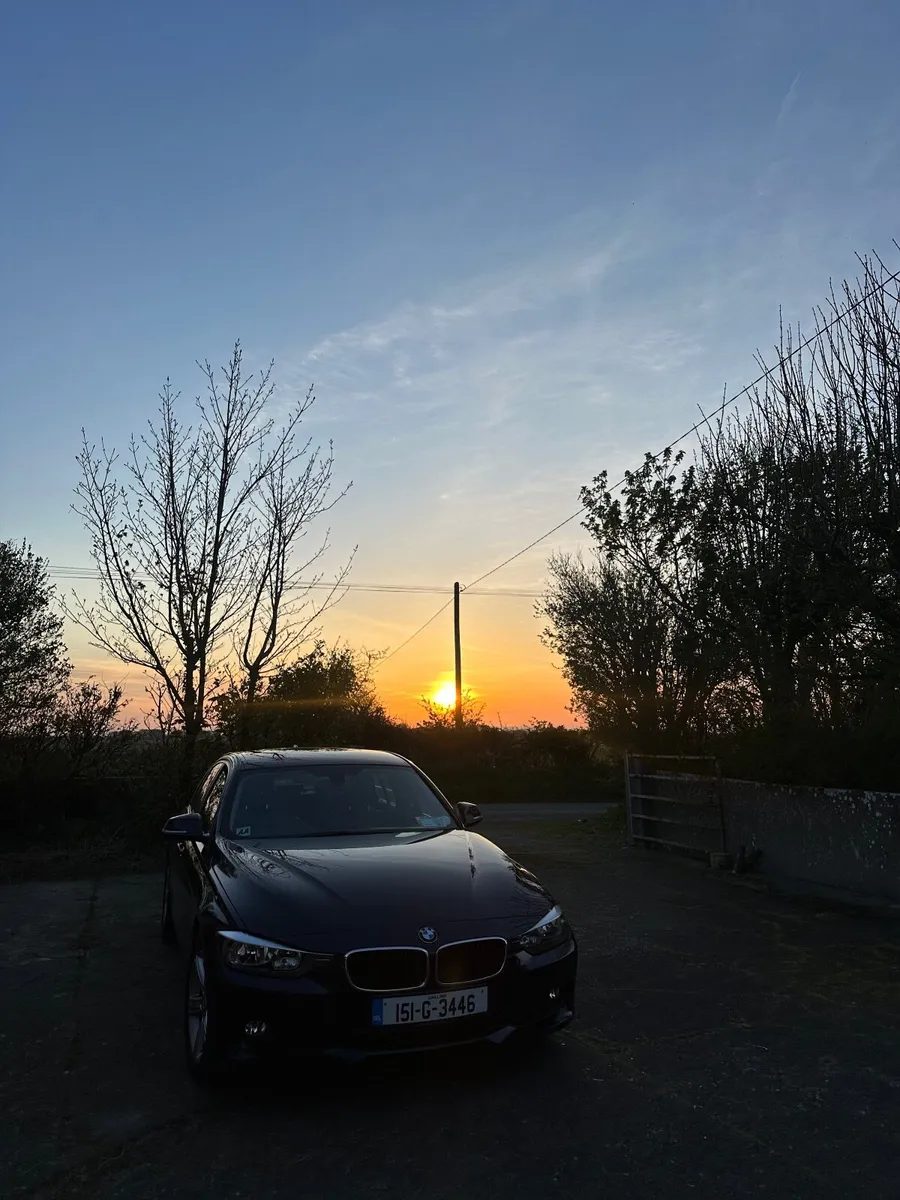 BMW 3-Series 2015 - Image 2