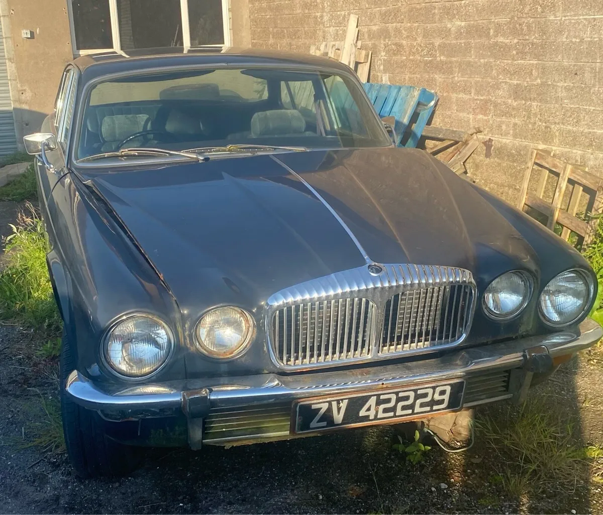 Daimler/Jaguar XJ6 Series 2 1976 - Image 1