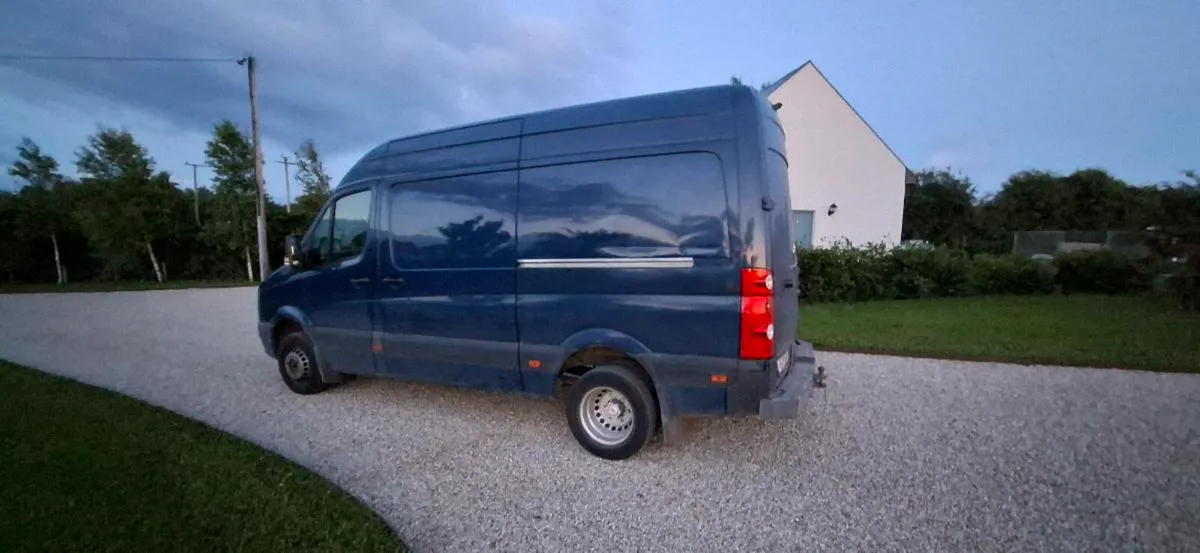Volkswagen crafter dual wheel 2016 tested & taxed - Image 2