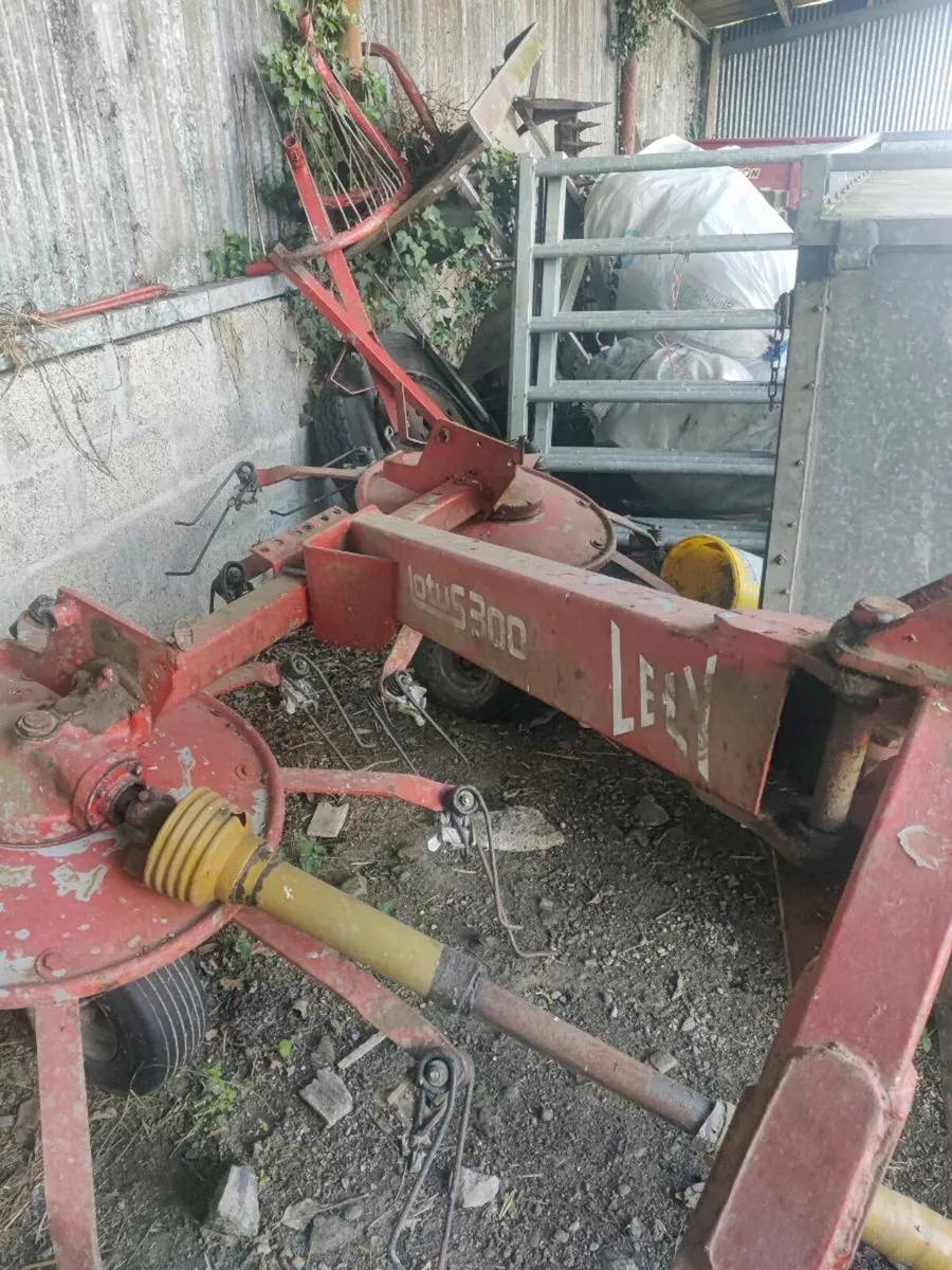 Lely lotus 300 - Image 1