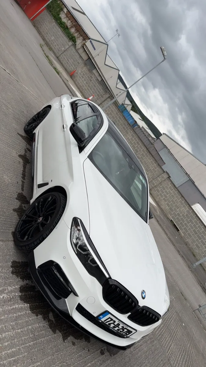 BMW 530e M Sport 2017 Alpine White - Image 1