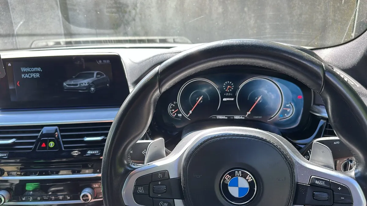 BMW 530e M Sport 2017 Alpine White - Image 3
