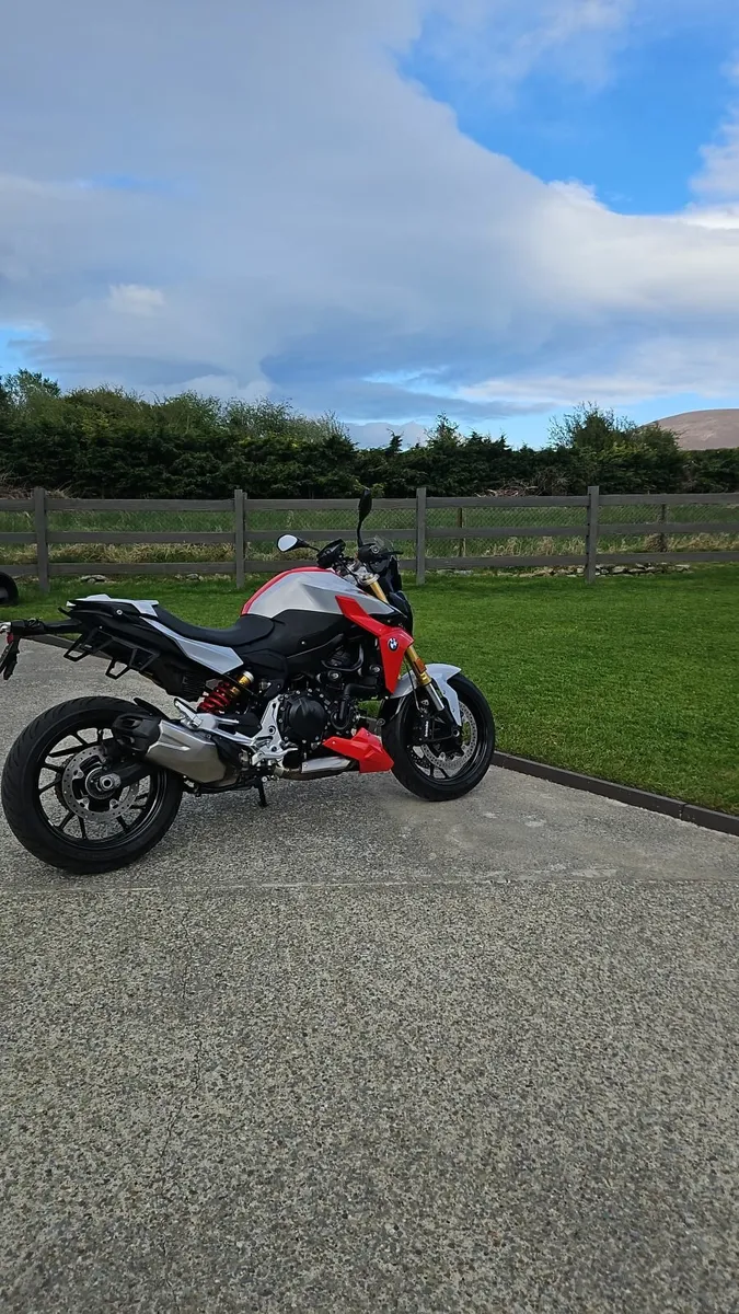 BMW F 900 R 2021 - Image 1