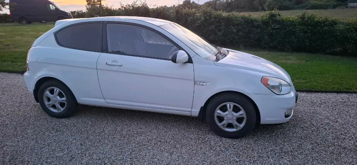 Hyundai accent van New cvrt test - Image 2