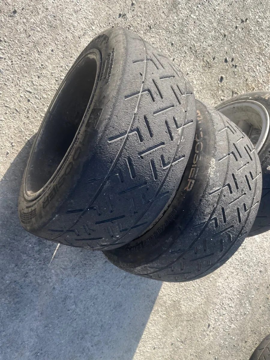15” Hoosier tyres - Image 1