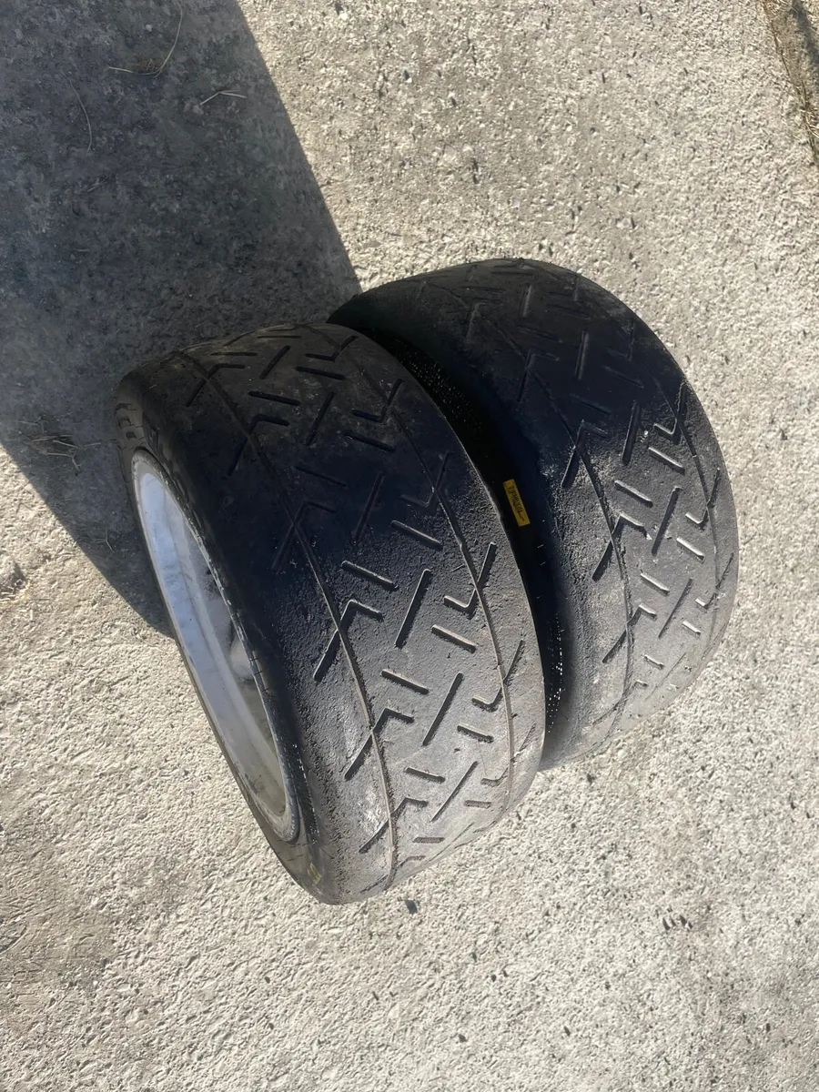 15” Hoosier tyres - Image 3