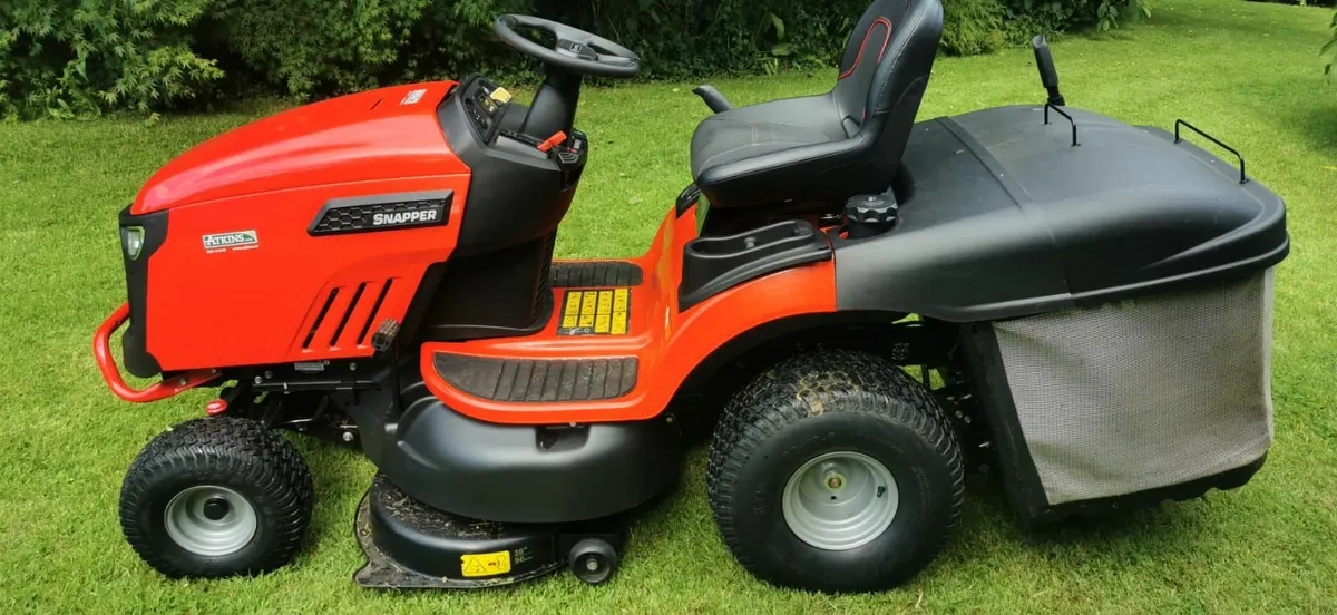 Snapper Ride on lawnmower - Image 4