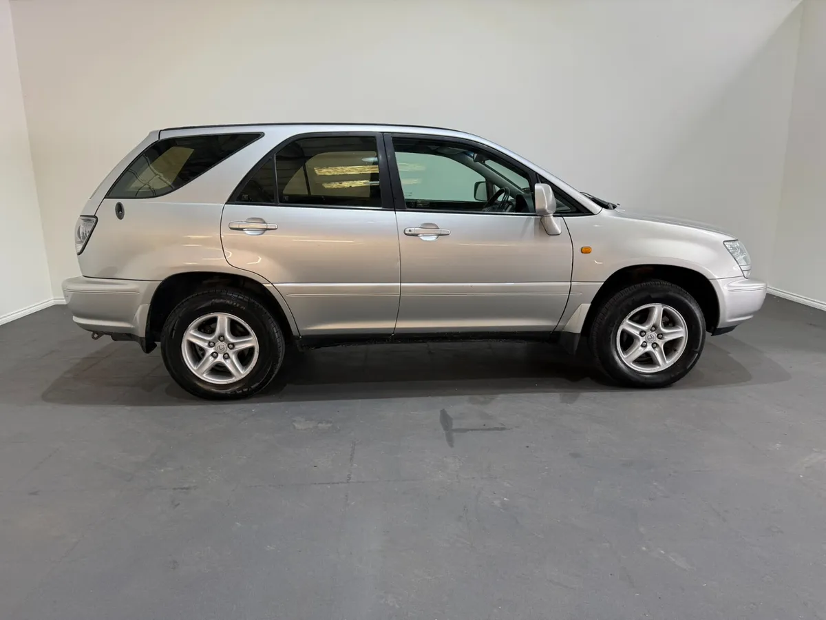 Lexus RX 2001 - Image 3