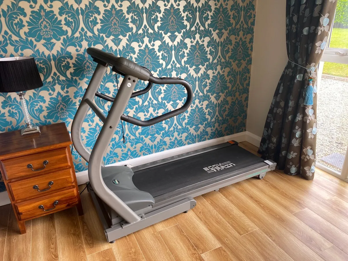 Treadmill - Image 2