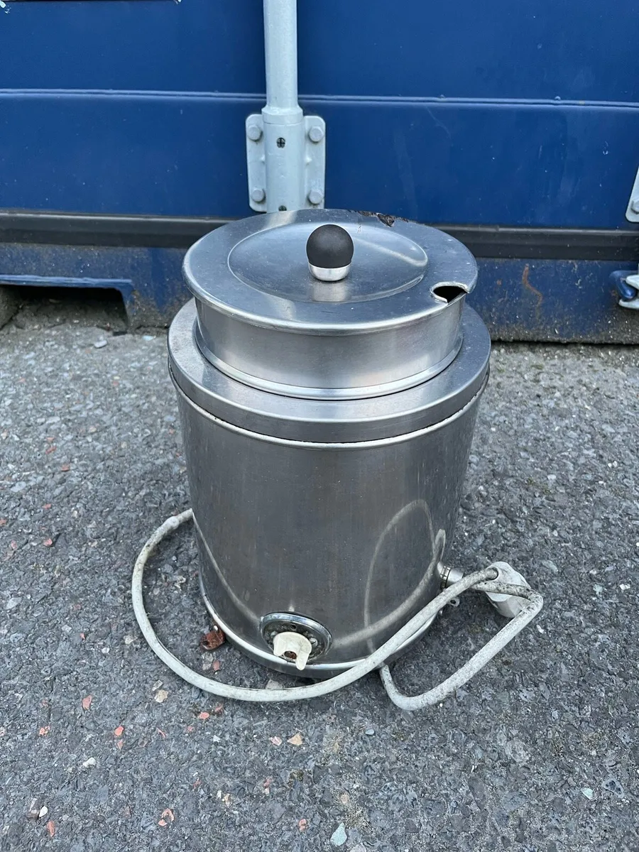 Hot chocolate kettle - Image 1
