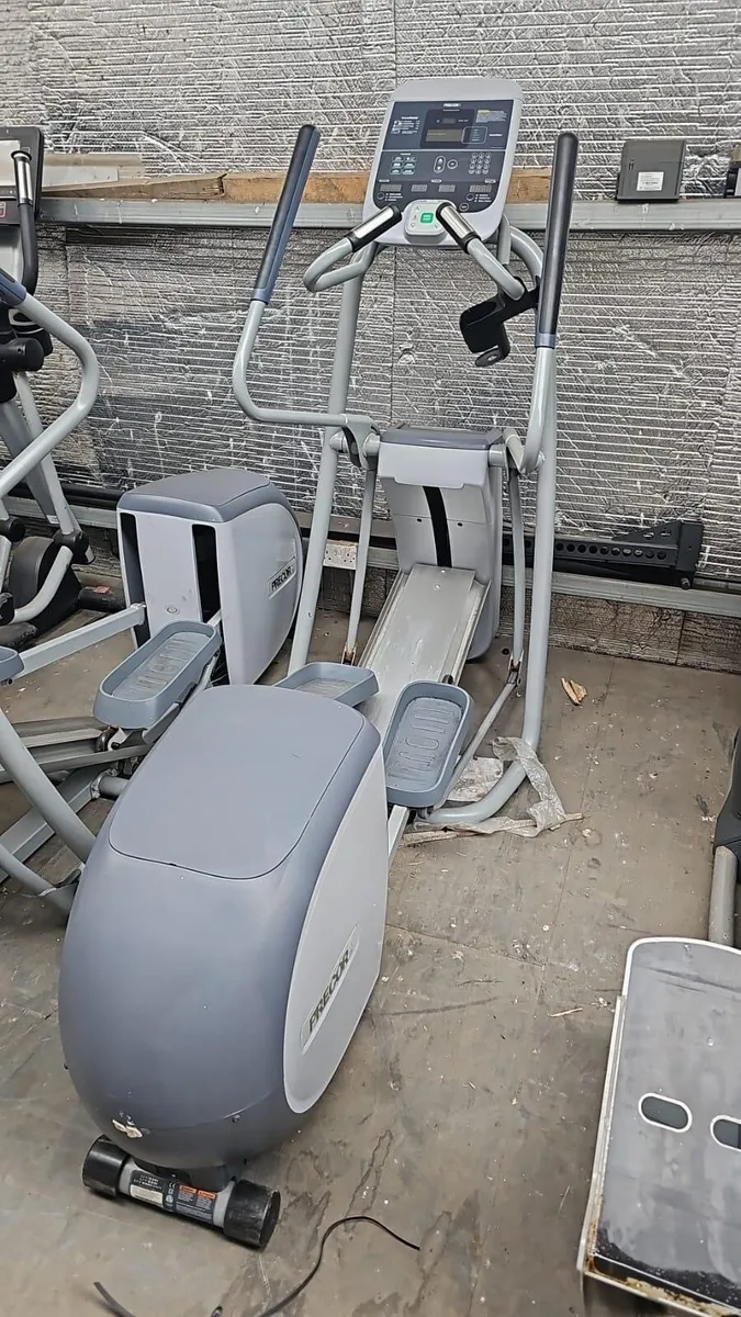 PRECOR CROSSTRAINER - Image 3