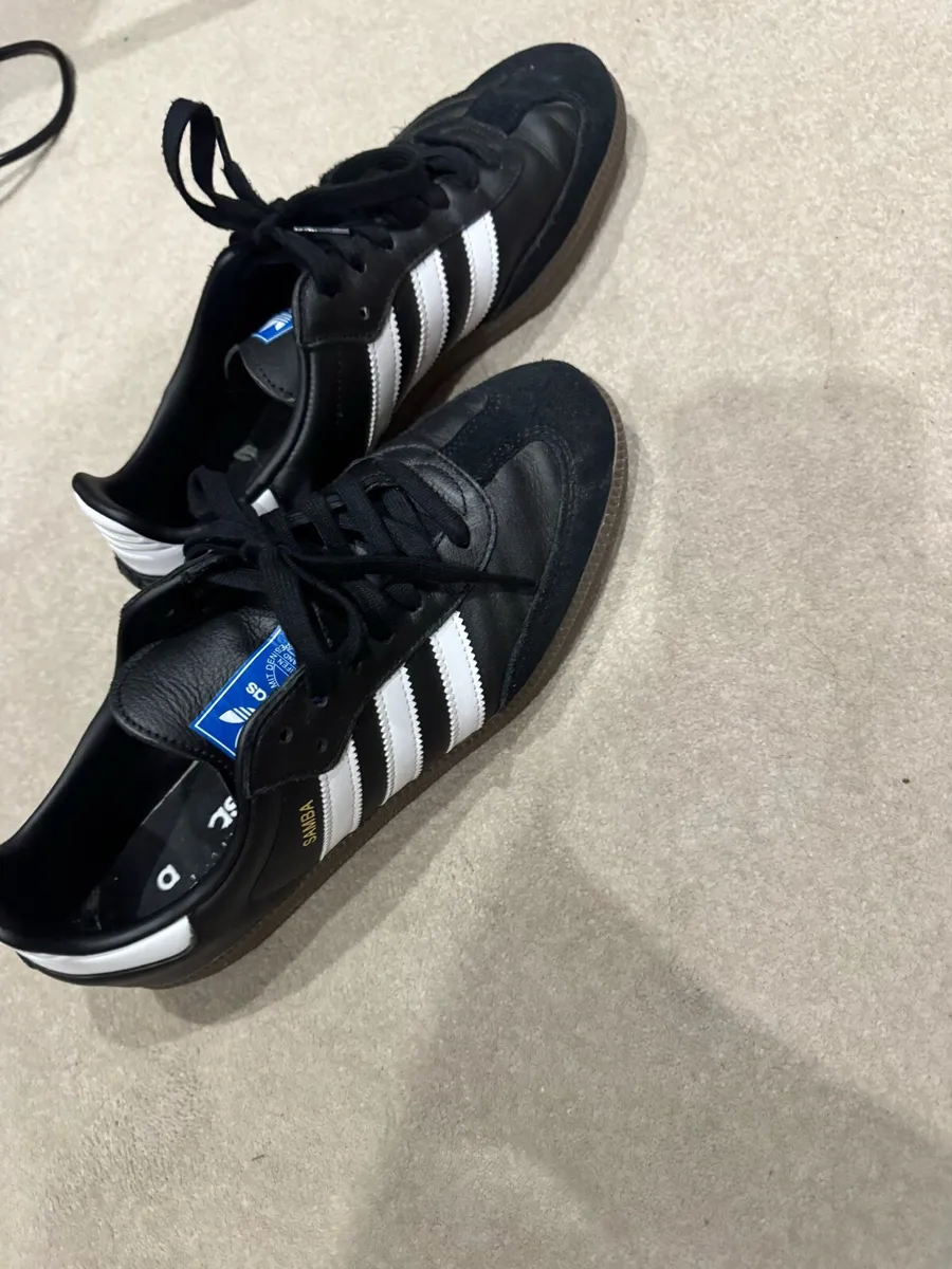 Adidas Sambas - Image 1