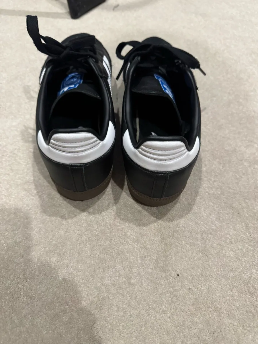Adidas Sambas - Image 3