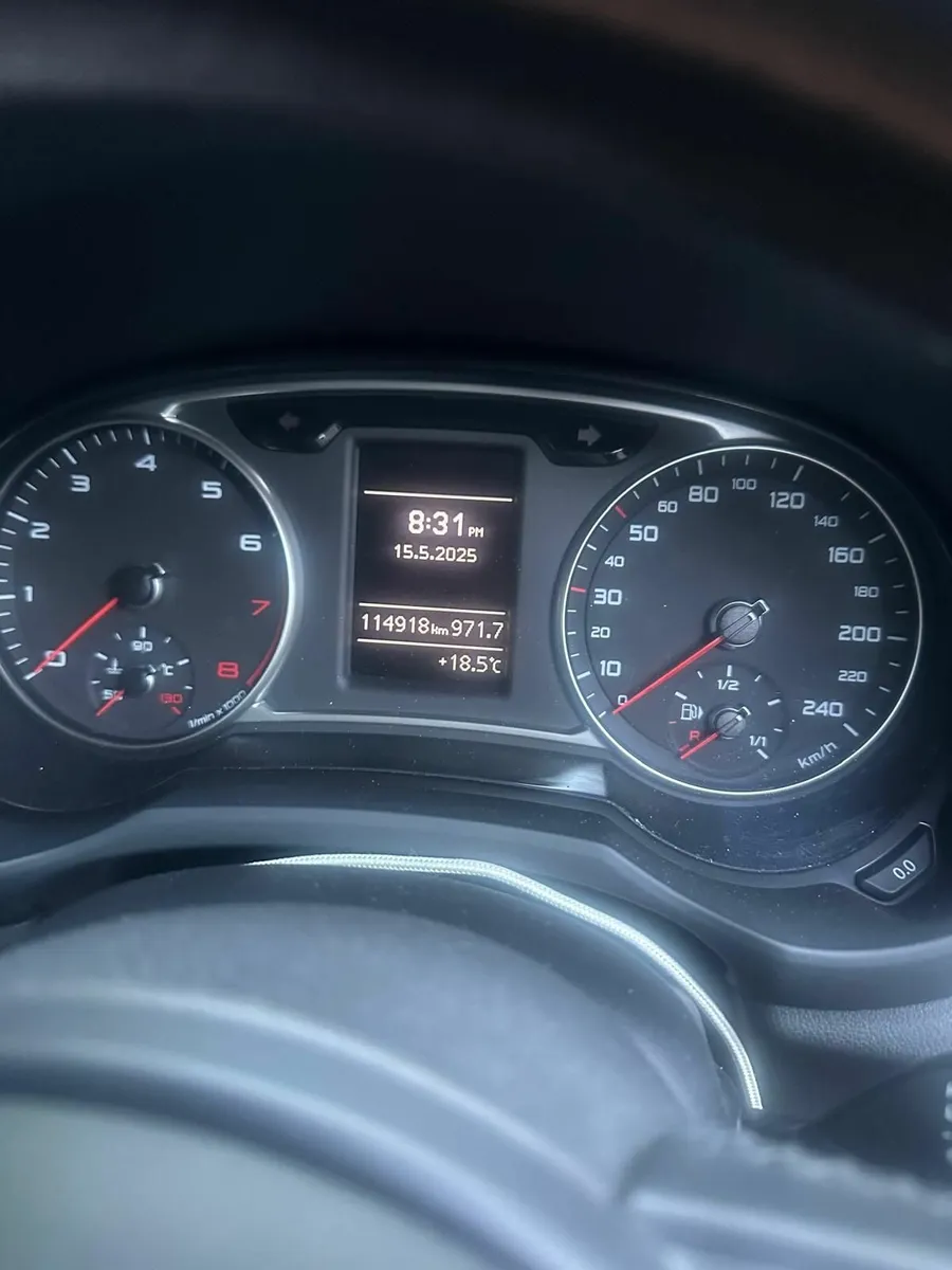 Audi A1 2015 - Image 2