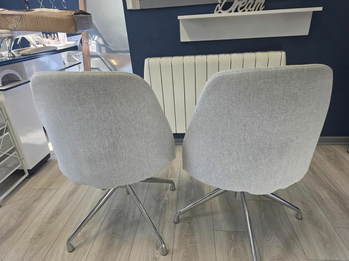 Chair - Image 3