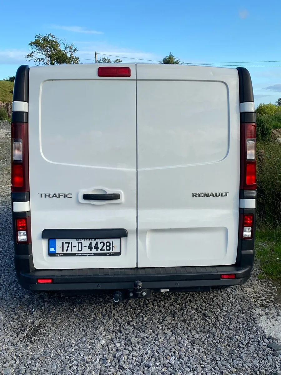 Renault traffic - Image 2