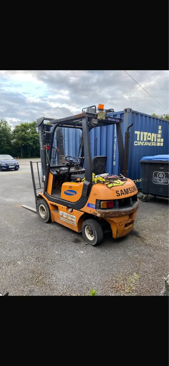 2000 Samsung 1.8 ton container mast forklift - Image 2