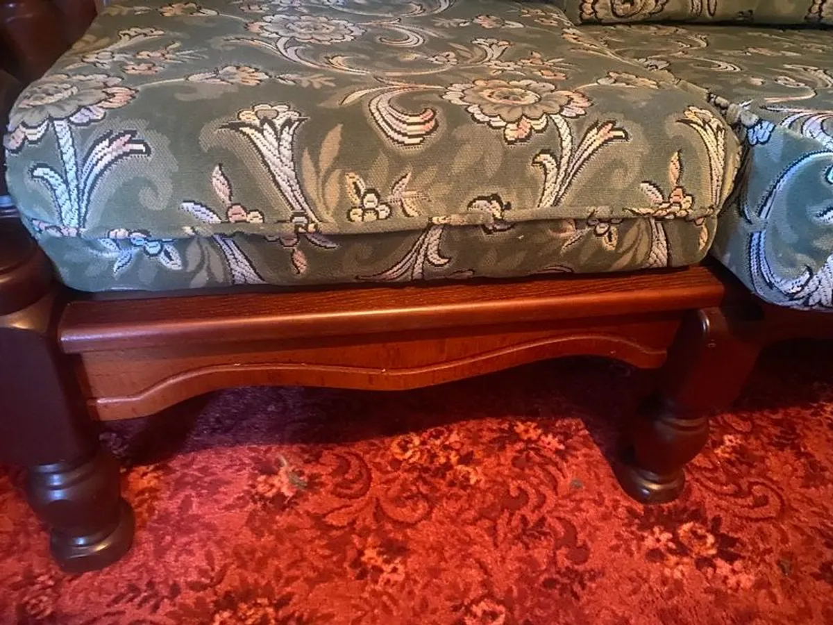 Wooden suite - Image 3