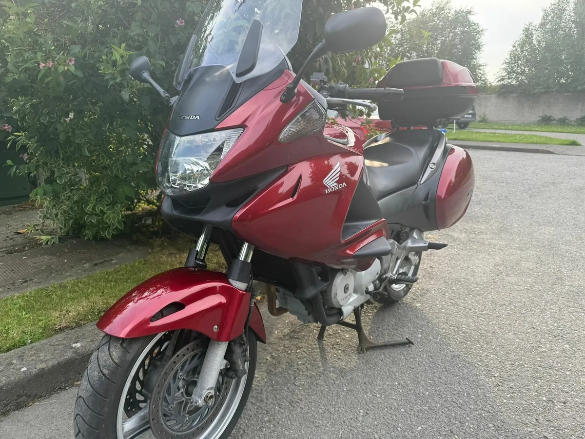 Honda NT700V  Deauvalle 2014 - Image 4