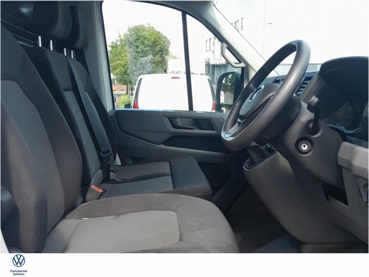 Volkswagen Crafter VAN 35 2.0TDI 140BHP LONG WHEEL - Image 3