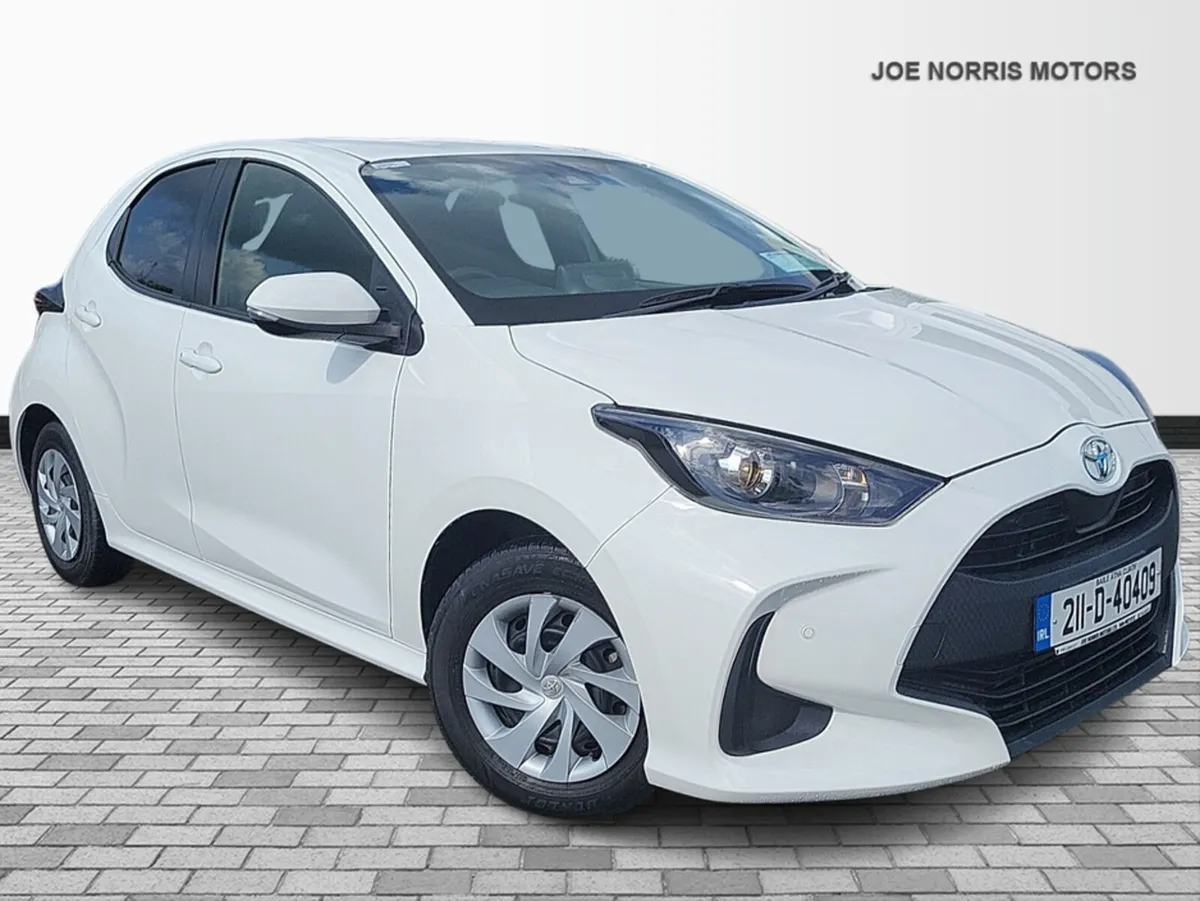 Toyota Yaris 5BA-KSP210 - Image 1