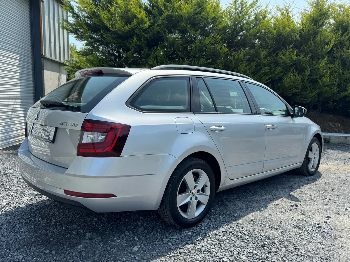 Skoda Octavia 1.6 TDI - Image 3