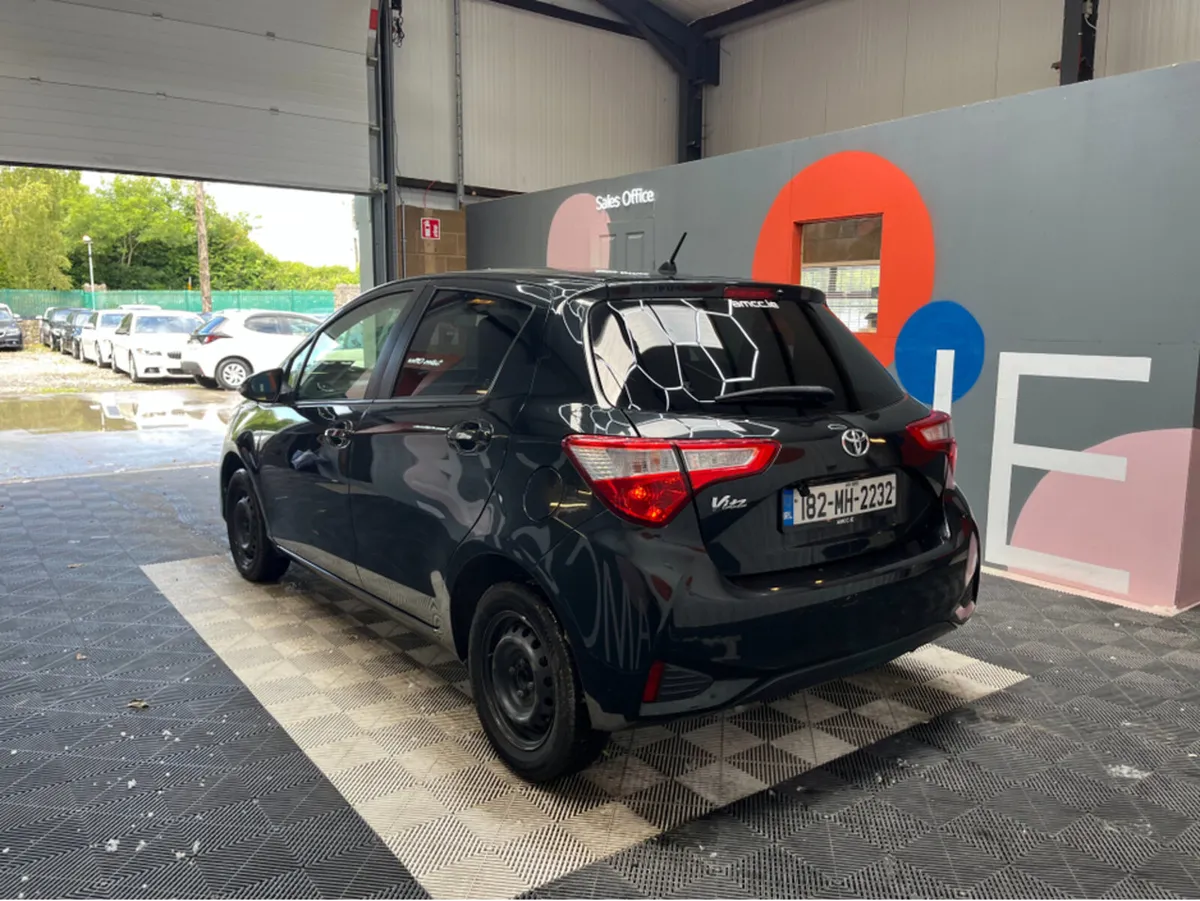 Toyota Vitz 1.0 PETROL / 81k KMs / REVERSE CAMERA - Image 4