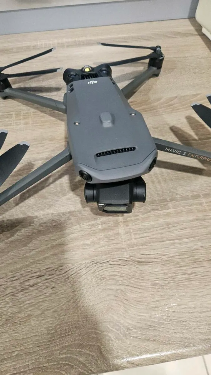 DJI Mavic 3 Enterprise Drone UAV with RTK (M3E) - Image 3