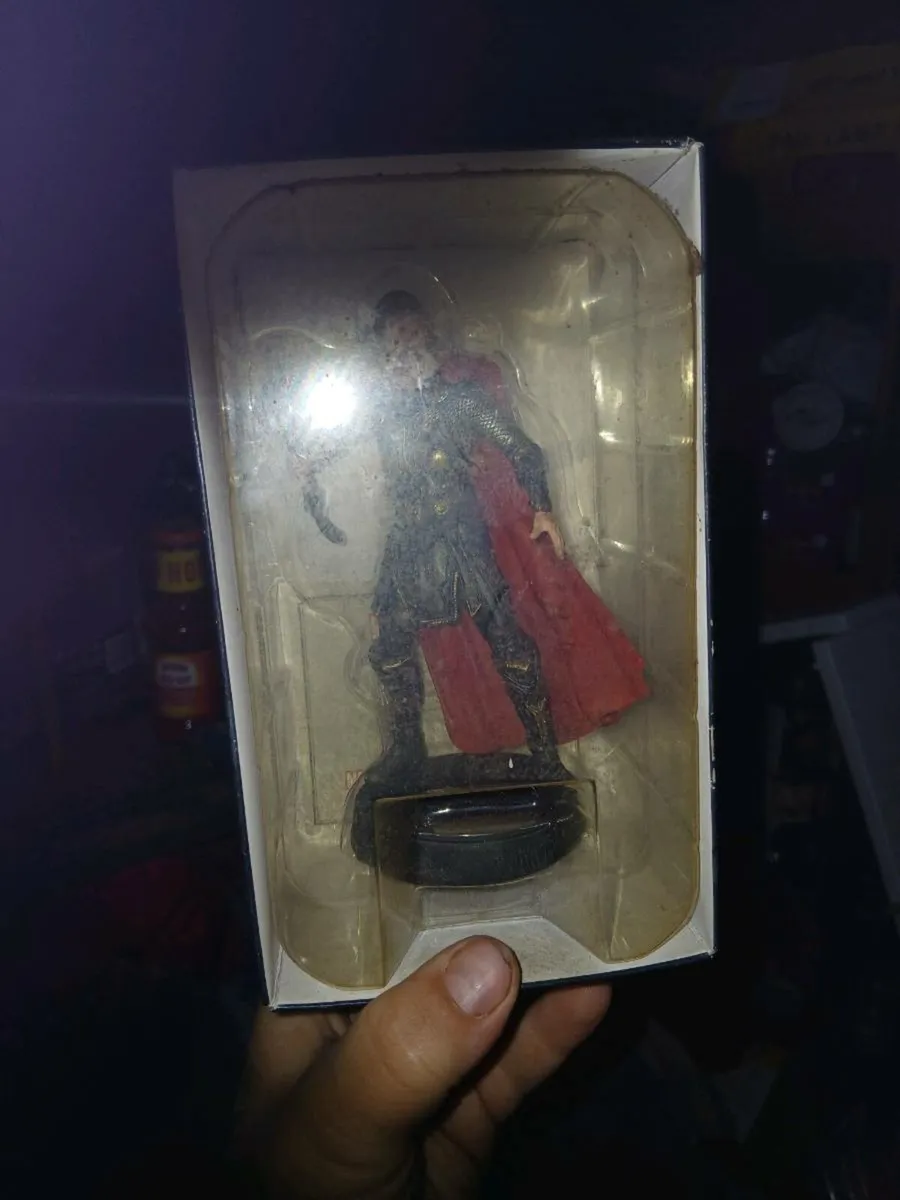 Marvel figures - Image 1