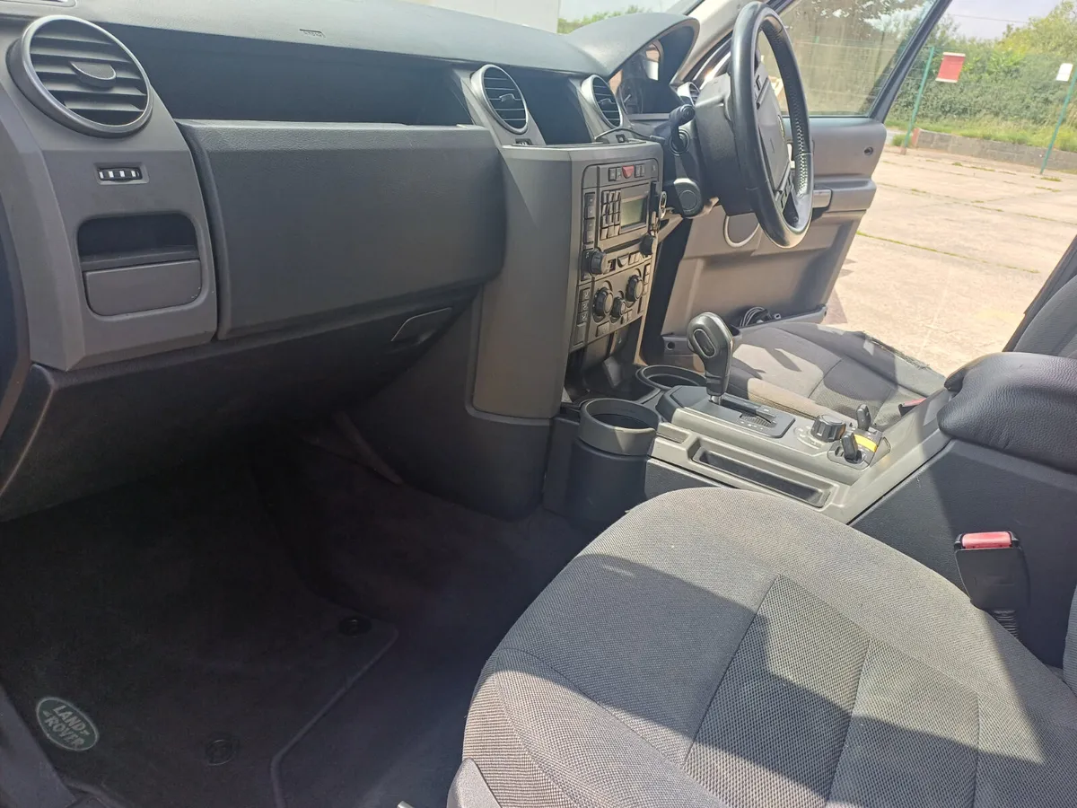 Land rover discovery - Image 3