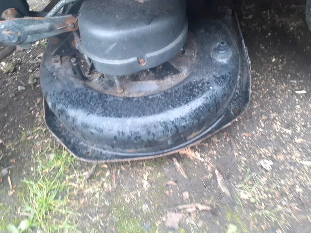 Mountfield mower - Image 4