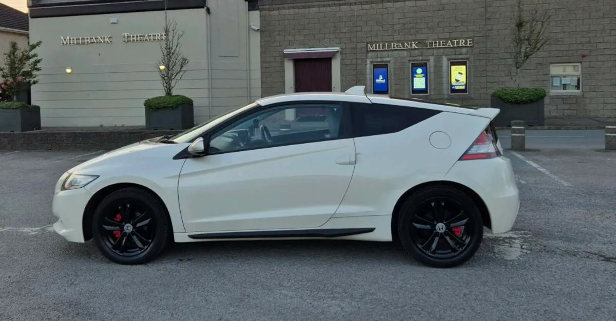 10" HONDA CR-Z V-TEC Hybrid 6 speed MAN TAX N TEST - Image 3