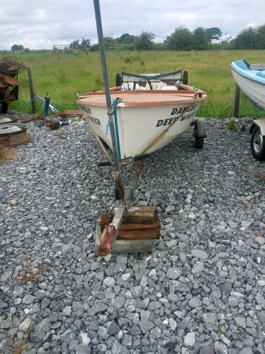 Sailing Boat - Image 2
