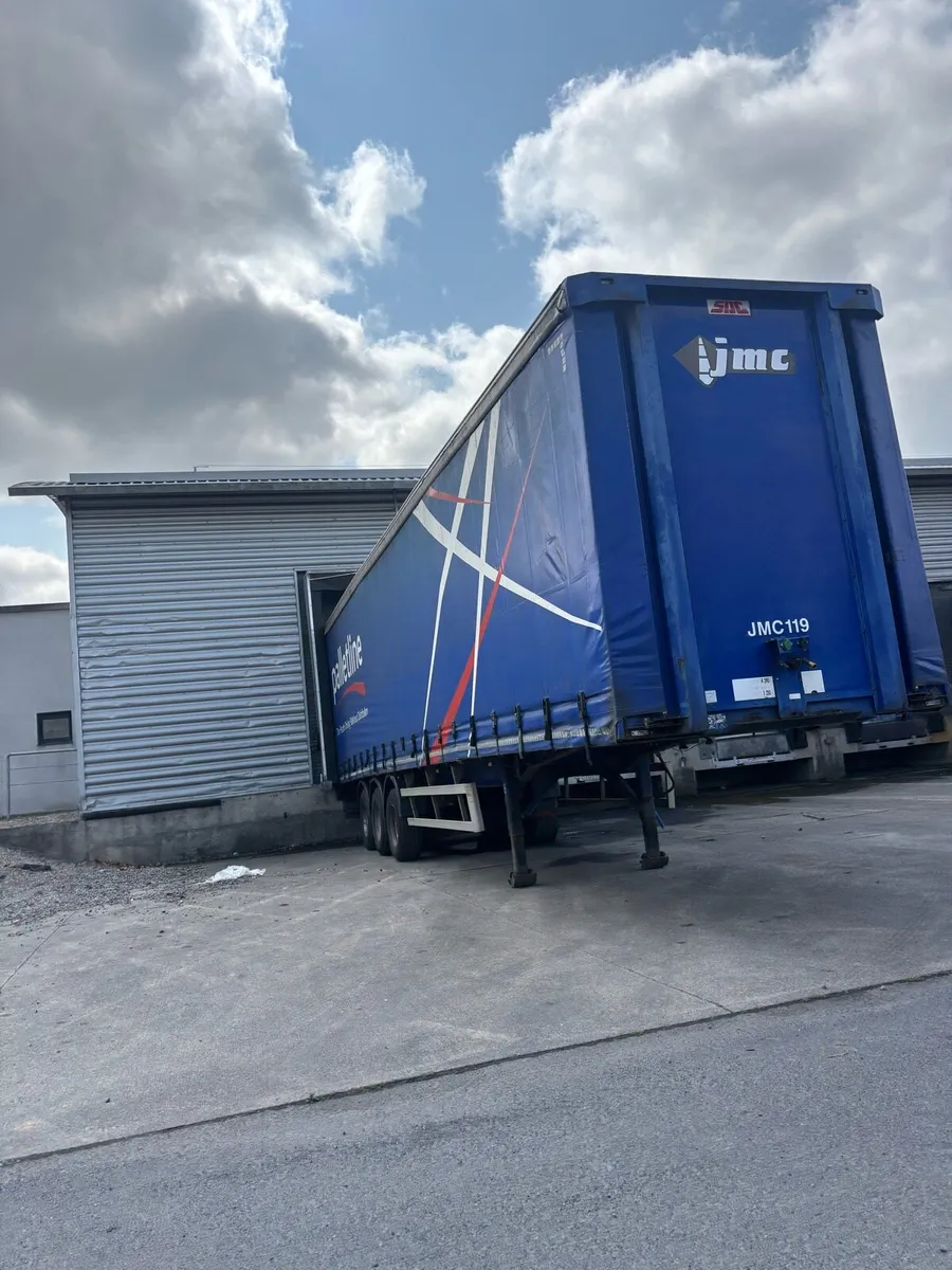 Curtain side trailer - Image 1