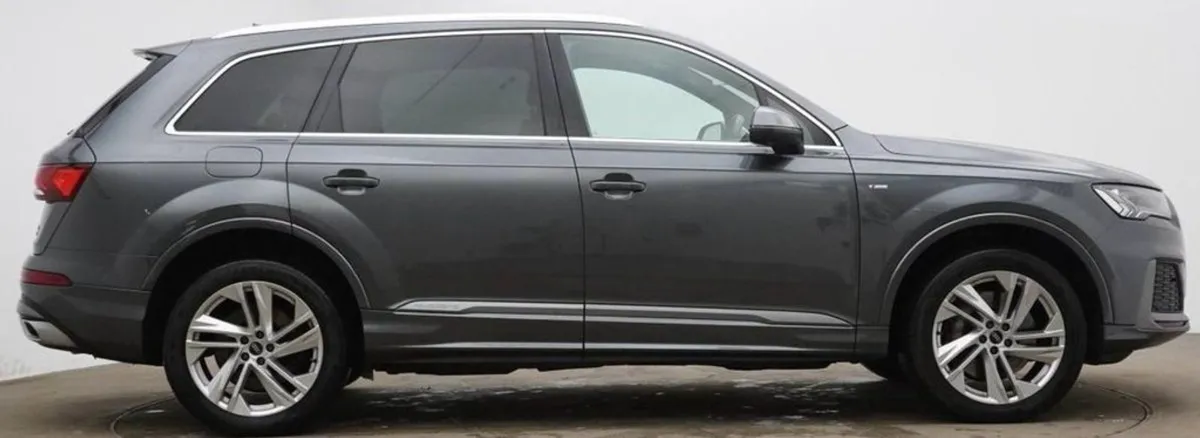 Audi Q7 3.0 TDI V6 50 S Line SUV 5dr Diesel Tiptr - Image 3