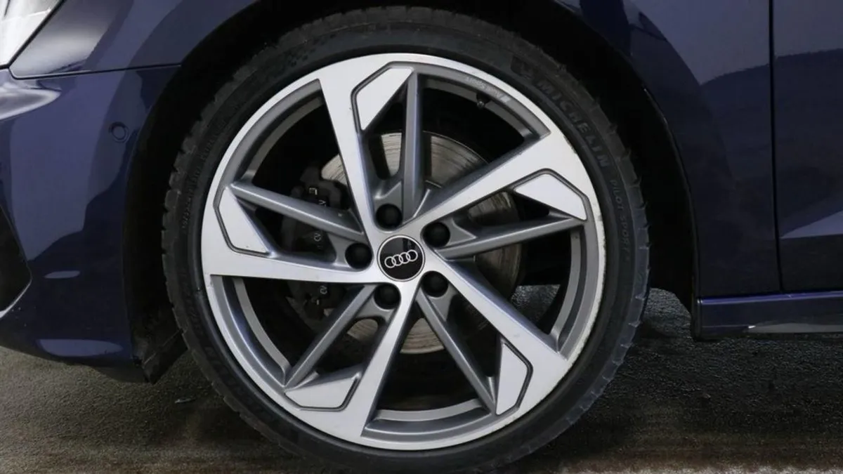 Audi A3 2.0 TDI 35 Edition 1 Sportback 5dr Diesel - Image 4