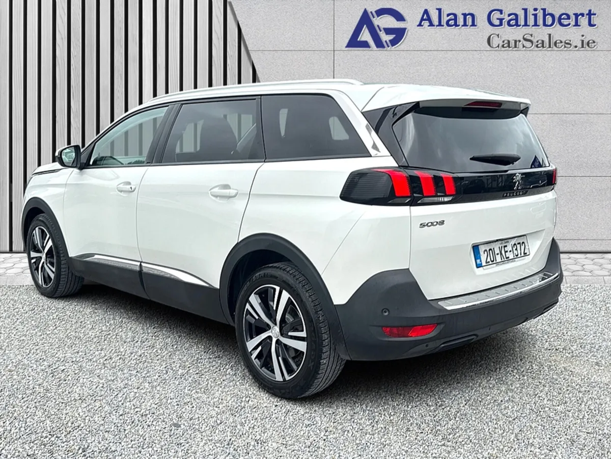 Peugeot 5008 7 SeaterALLURE 1.5 HDI AUTO - Image 2