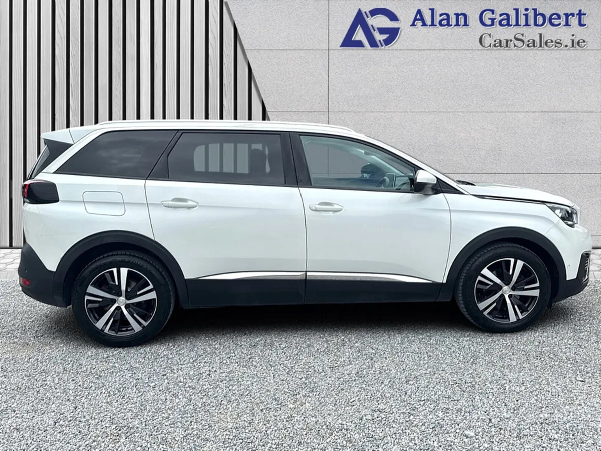 Peugeot 5008 7 SeaterALLURE 1.5 HDI AUTO - Image 3