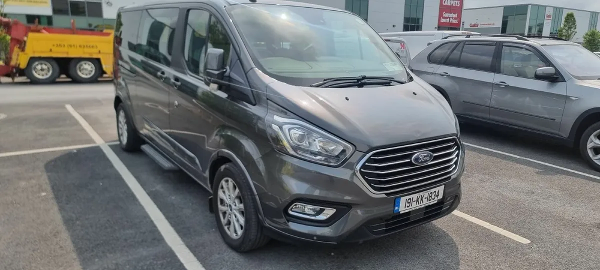 Ford Tourneo 2019 Custom - Image 1