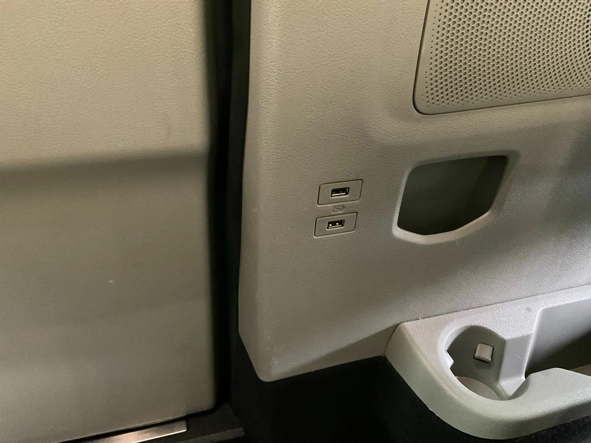 Ford Tourneo 2019 Custom - Image 4