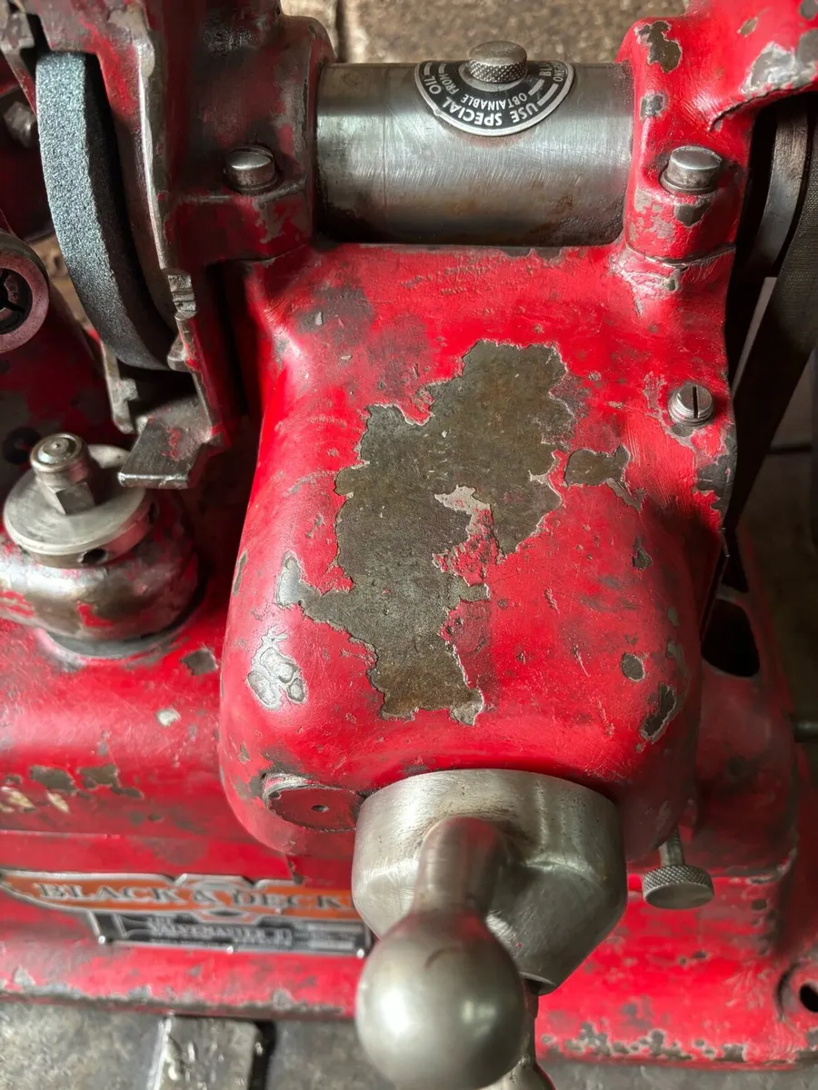 Black & Decker valve refacing machine  240 v - Image 3