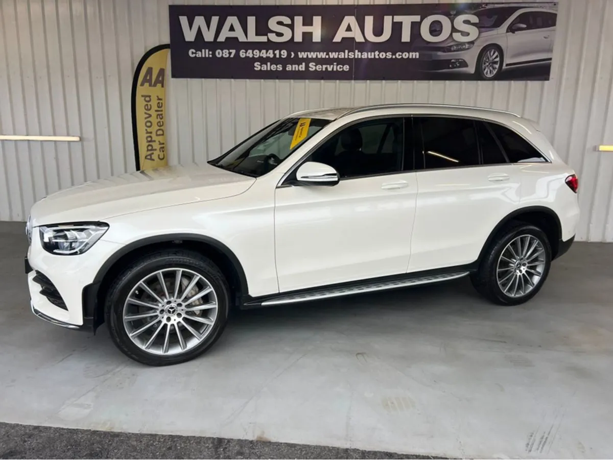 Mercedes-Benz GLC-Class 300 AMG Line Premium DE - Image 2