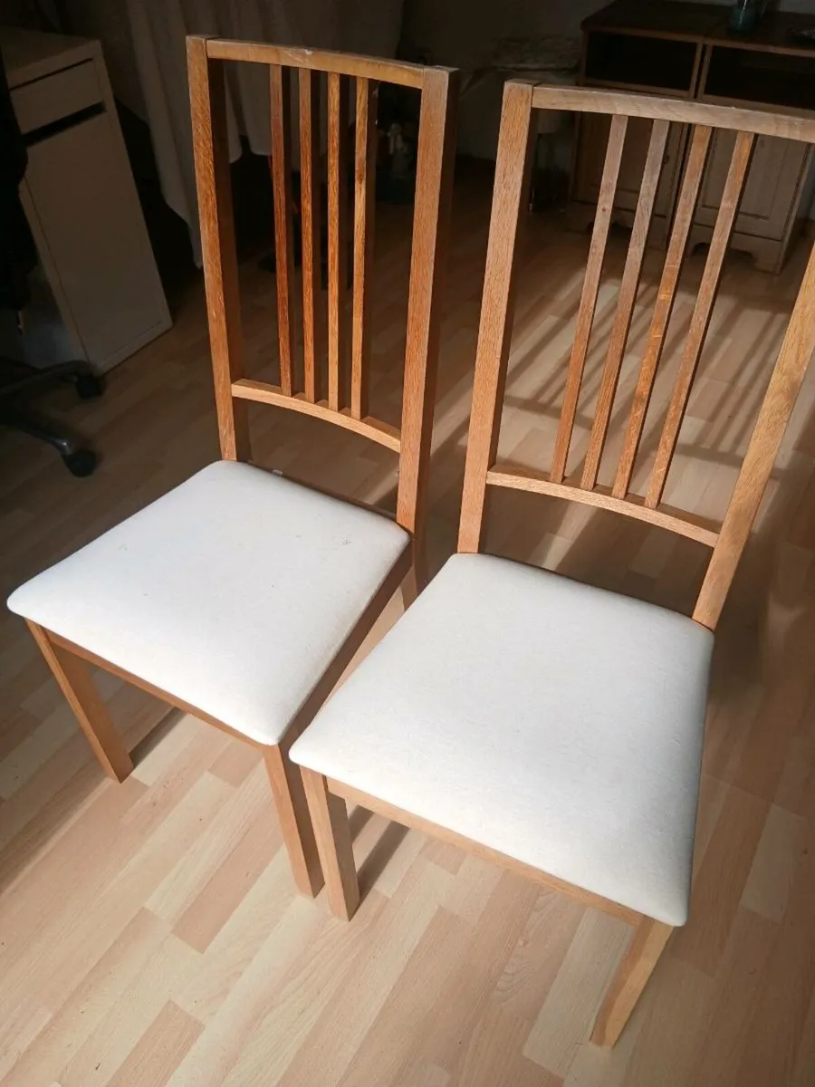 Dining Table and Chairs - Image 4