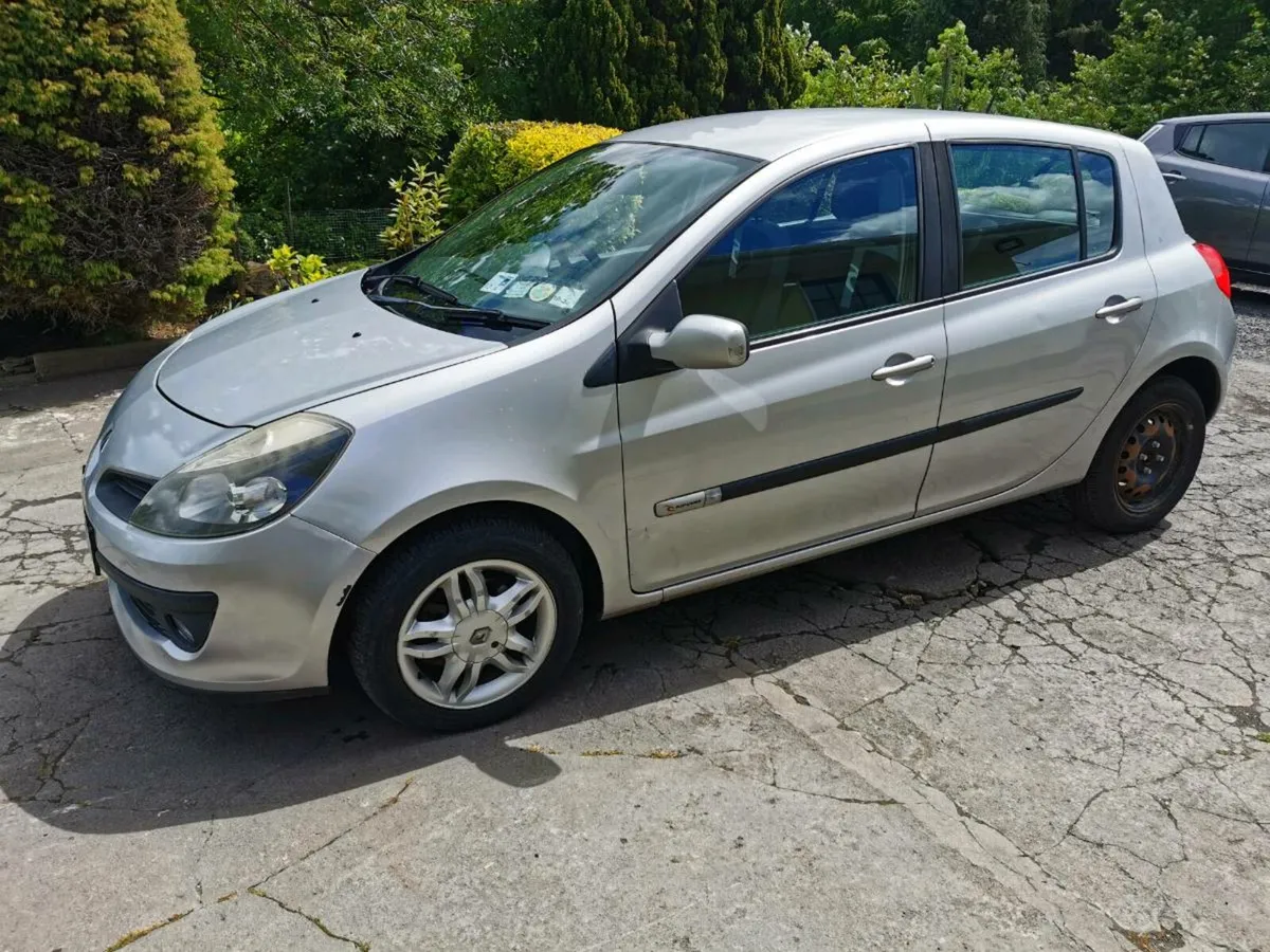 09 Renault Clio - Image 4