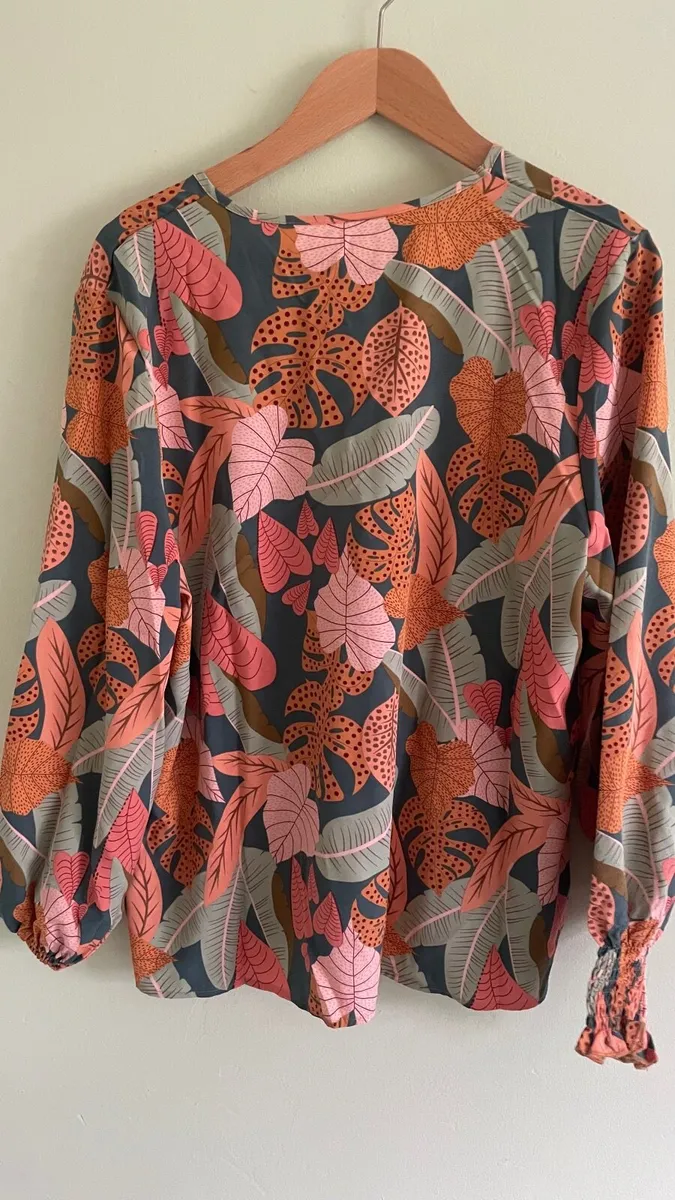 Womens new  print top 16 - Image 2