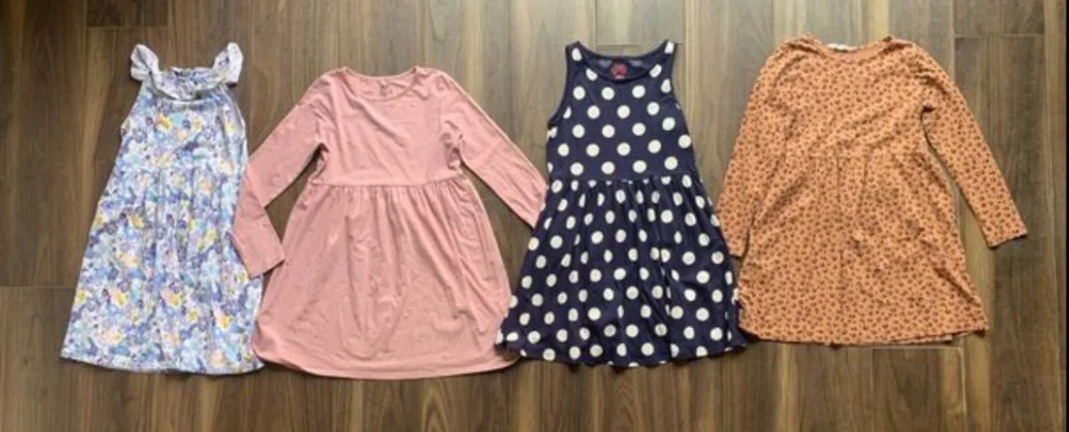 Girls Dresses 8-9yrs
