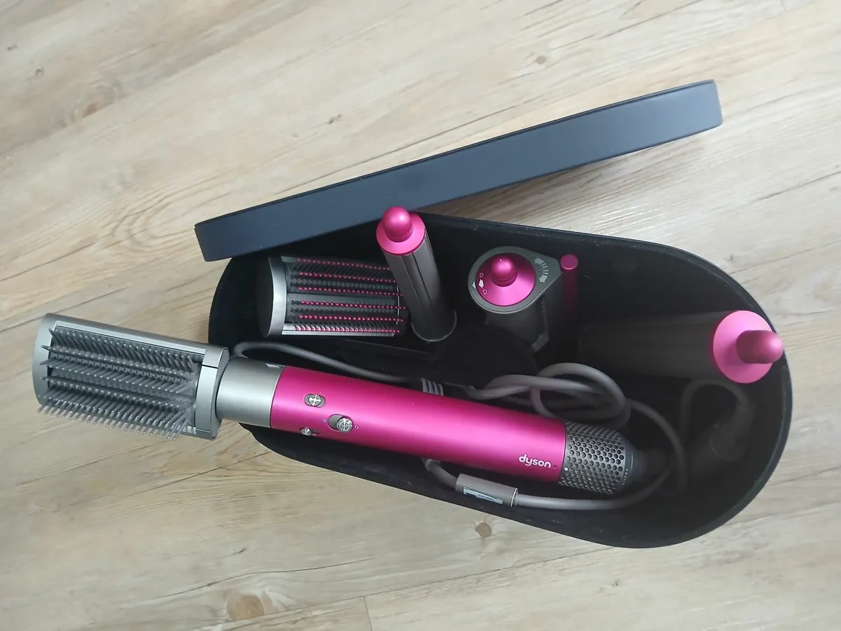 Dyson Hair set - Image 1