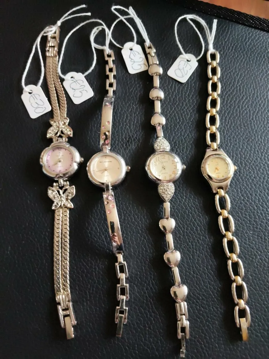 4 x vintage ladies watches - Image 1