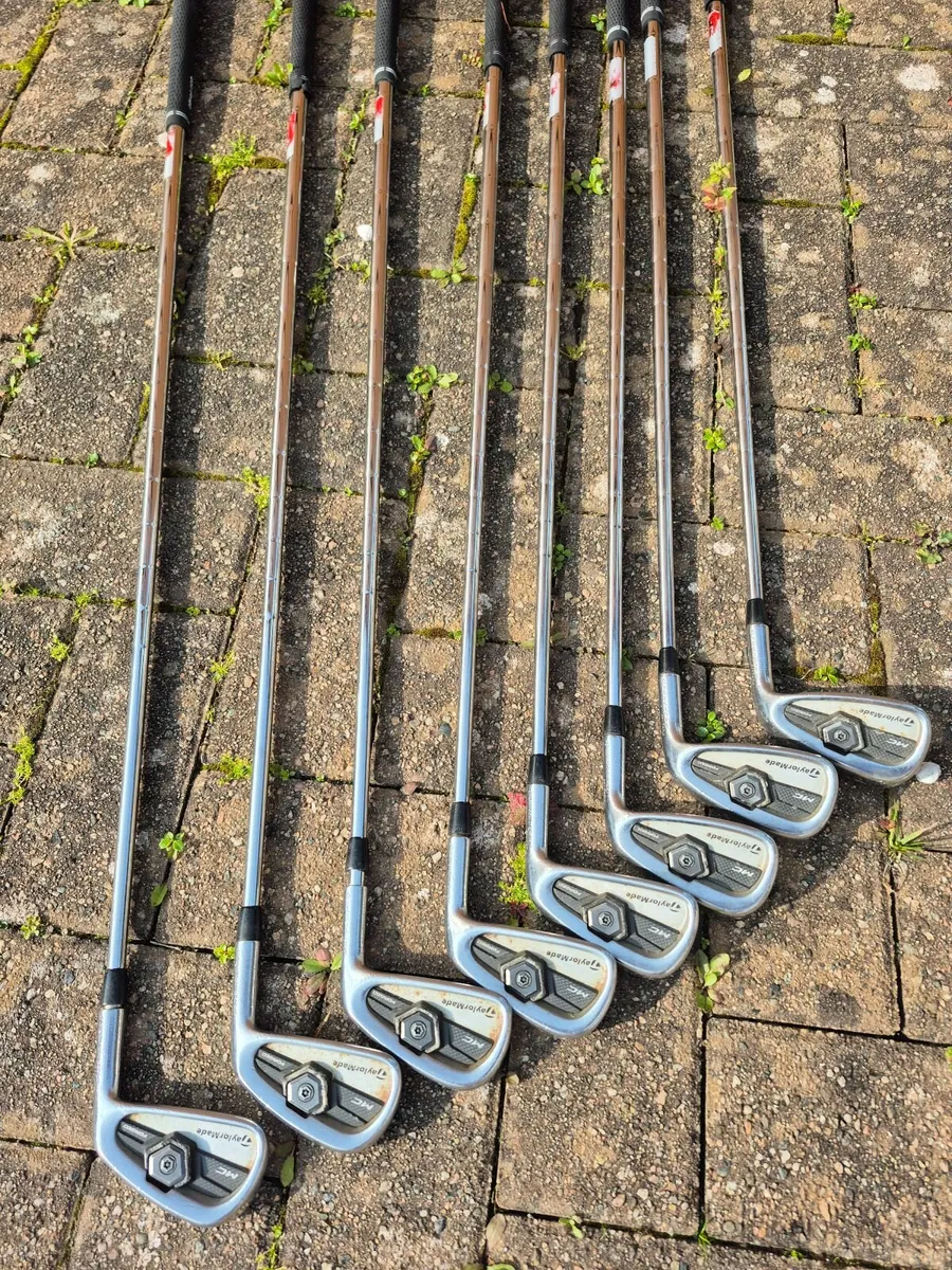 Set of Taylor Made Tour Preferred golf clubs - Image 4