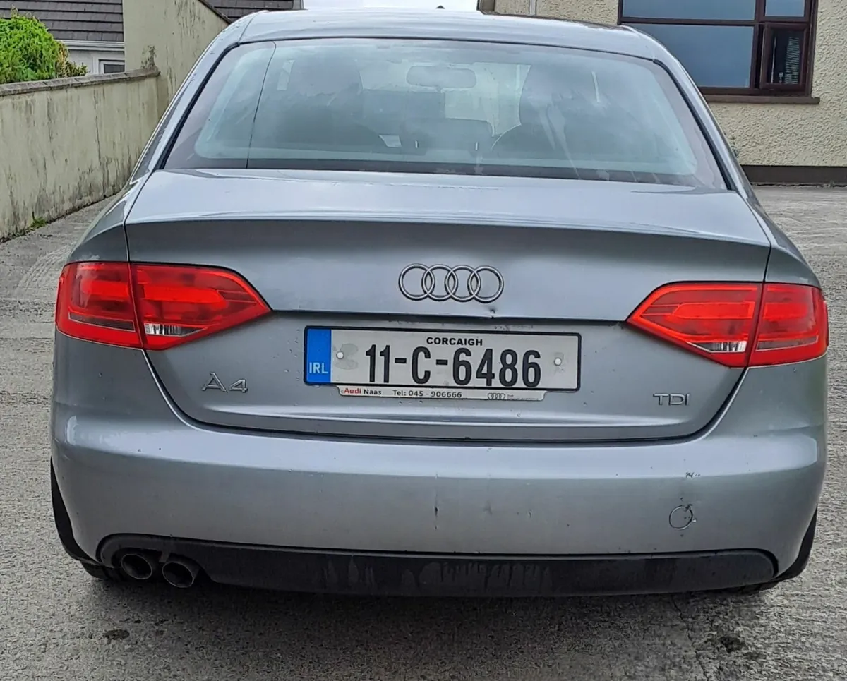 Audi A4 2011 - Image 4